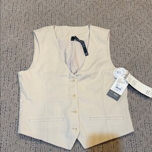 Vuori NWT coastline milkweed Vest size Med